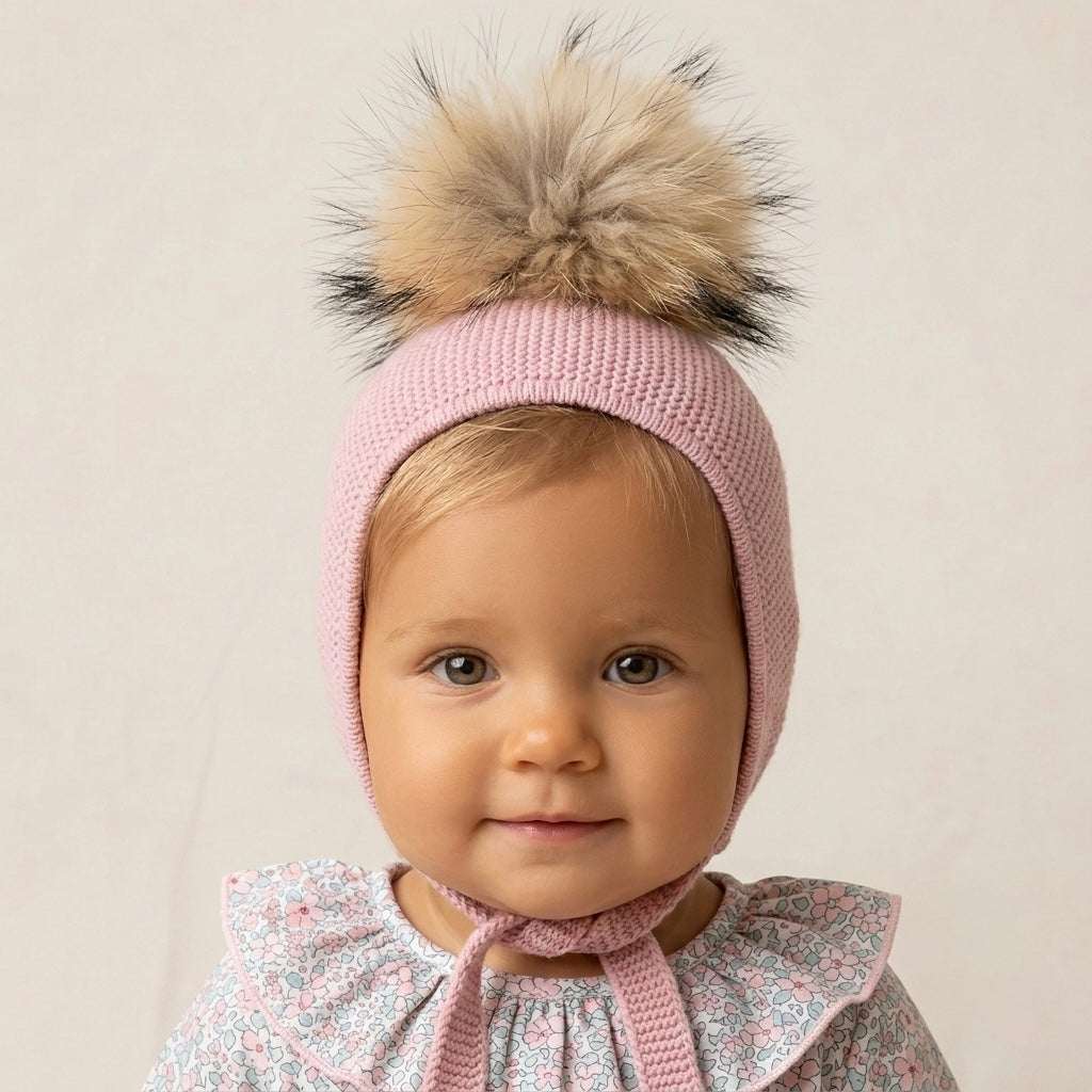 Gorro Pompón Pelo Natural Rosa Empolvado | Juliana