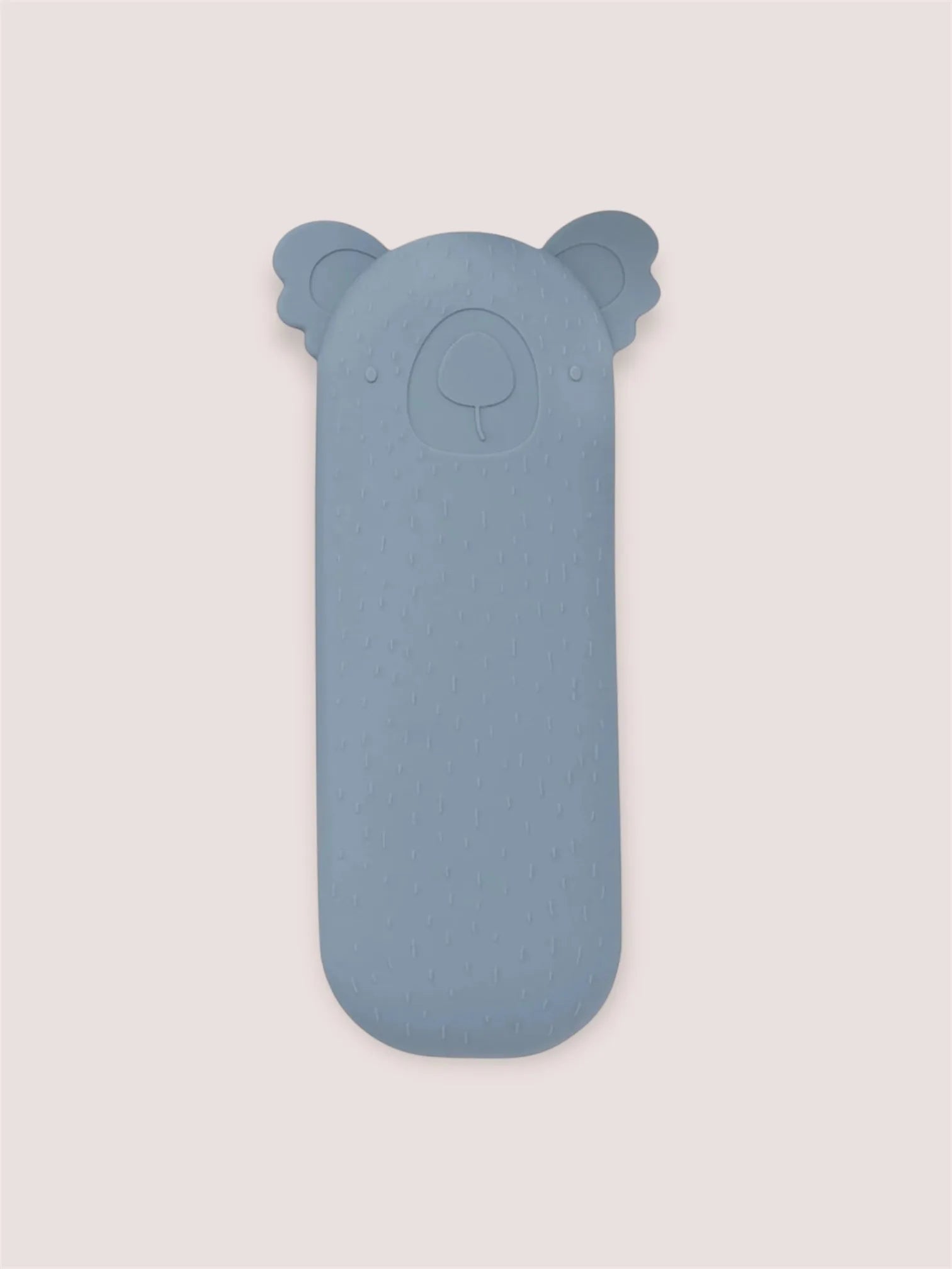 cubiertosestucheAzulEmpolvado